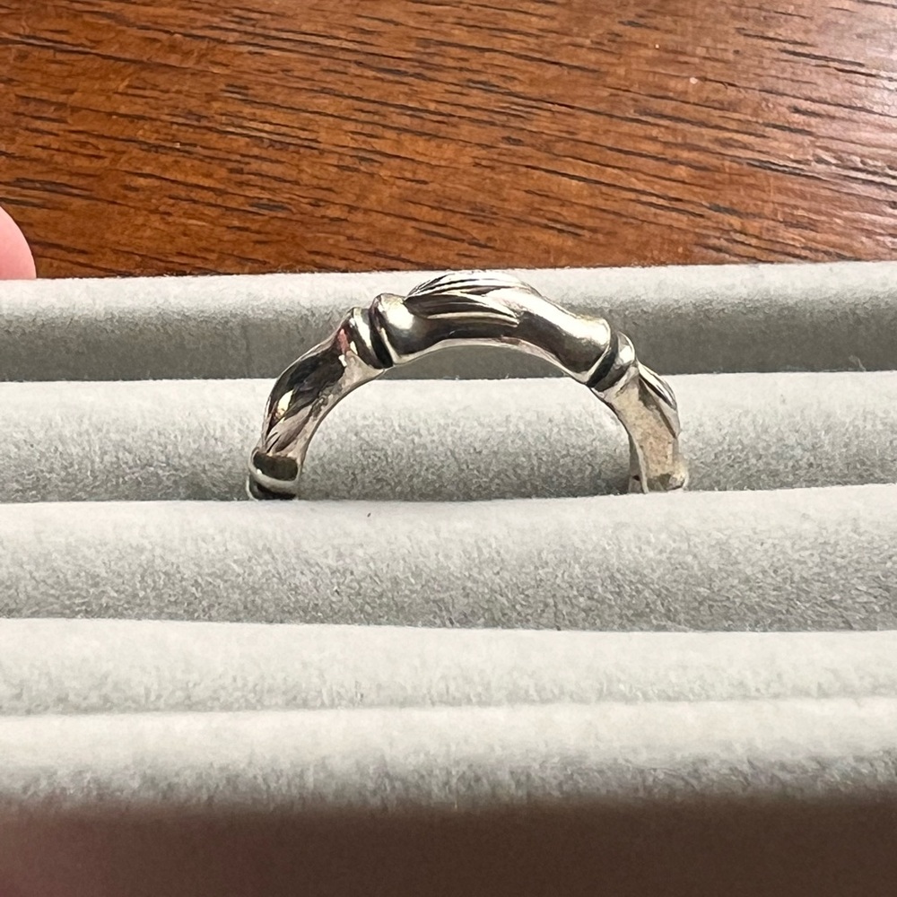 John Hardy Sterling Silver Sculpted Bamboo Leaf Ring - Picture 2 of 9